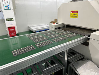 Shenzhen Juyi Science And Trade Co., Ltd. linea di produzione del fabbricante