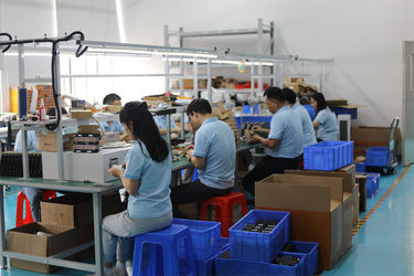 Shenzhen Juyi Science And Trade Co., Ltd. linea di produzione del fabbricante